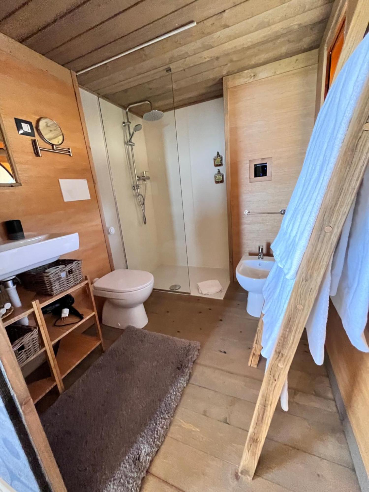Hotel Glamping - Il Giardino Di San Giorgio "Armida" Montorgiali Esterno foto